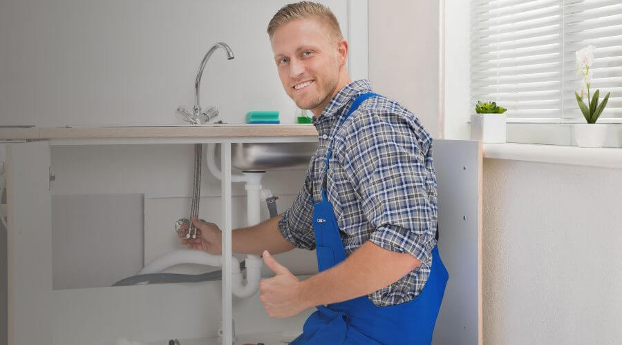 Professional emergency plumbing in Earl Park, IN